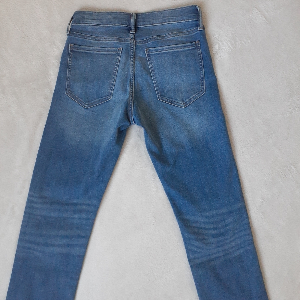 Banana Republic Slim Straight Jeans - Picture 3 of 4